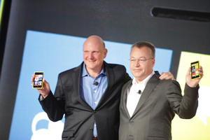 Microsoft alensikin pomon Elopin tieltä